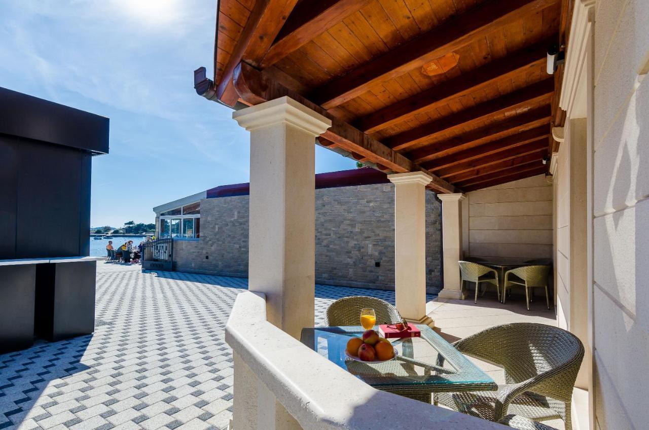 Apartments Kanjuo By The Sea Млини Екстер'єр фото