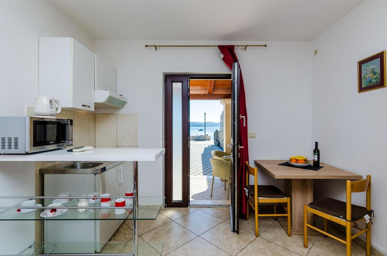 Apartments Kanjuo By The Sea Млини Екстер'єр фото